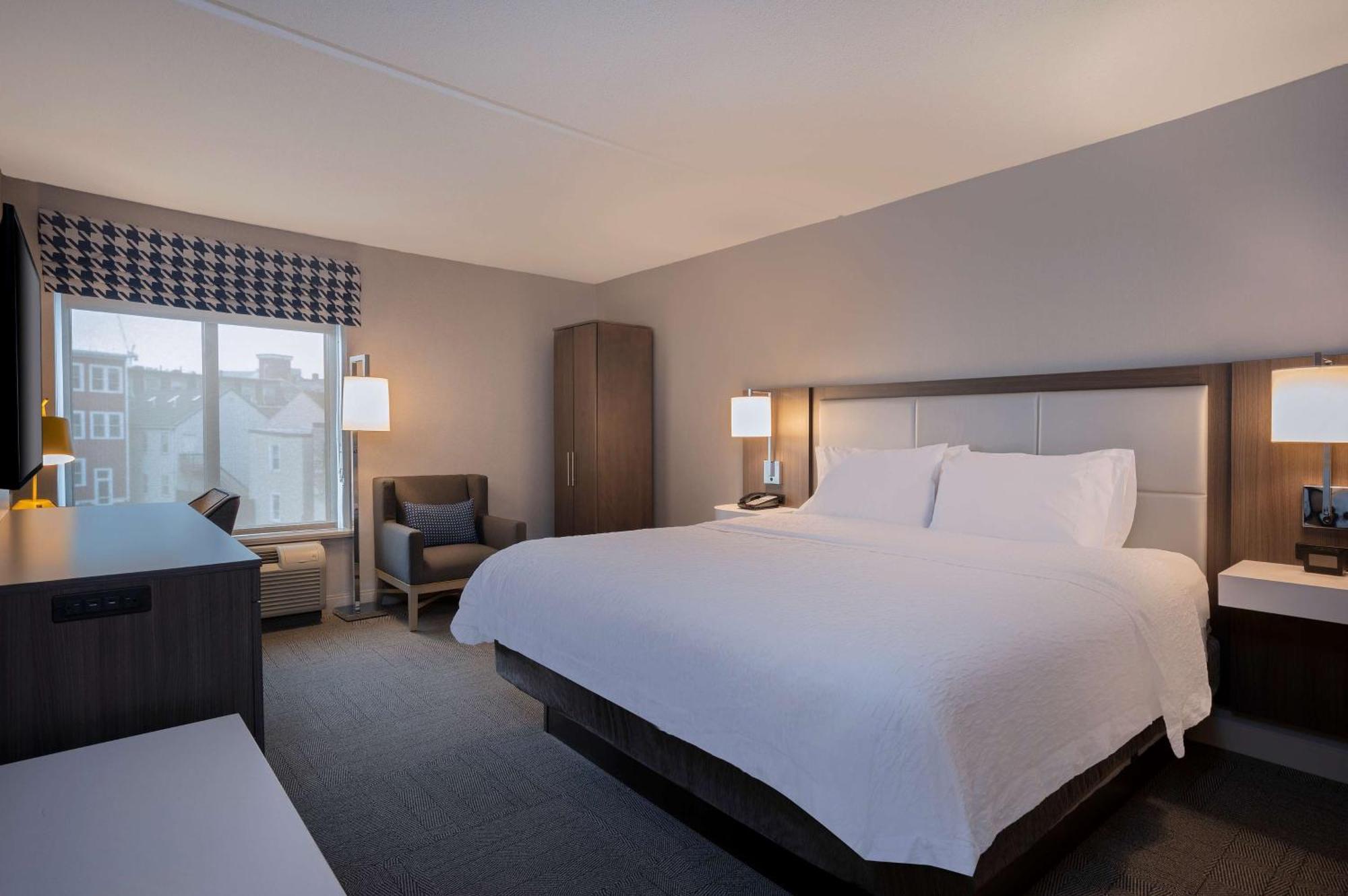 Hampton Inn By Hilton Boston/Cambridge Exteriér fotografie