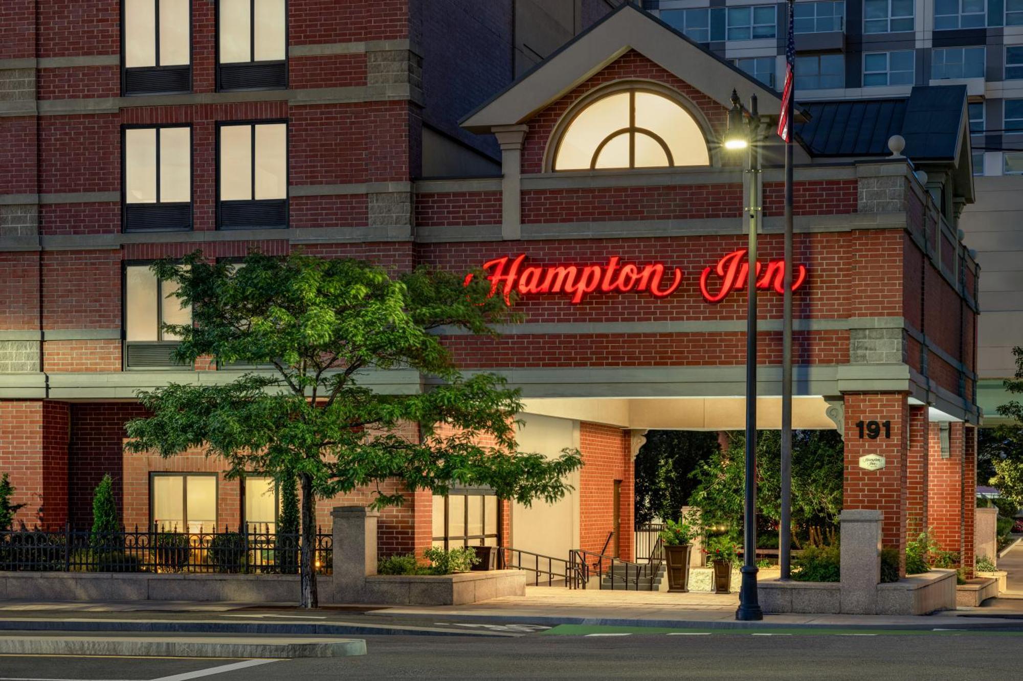 Hampton Inn By Hilton Boston/Cambridge Exteriér fotografie