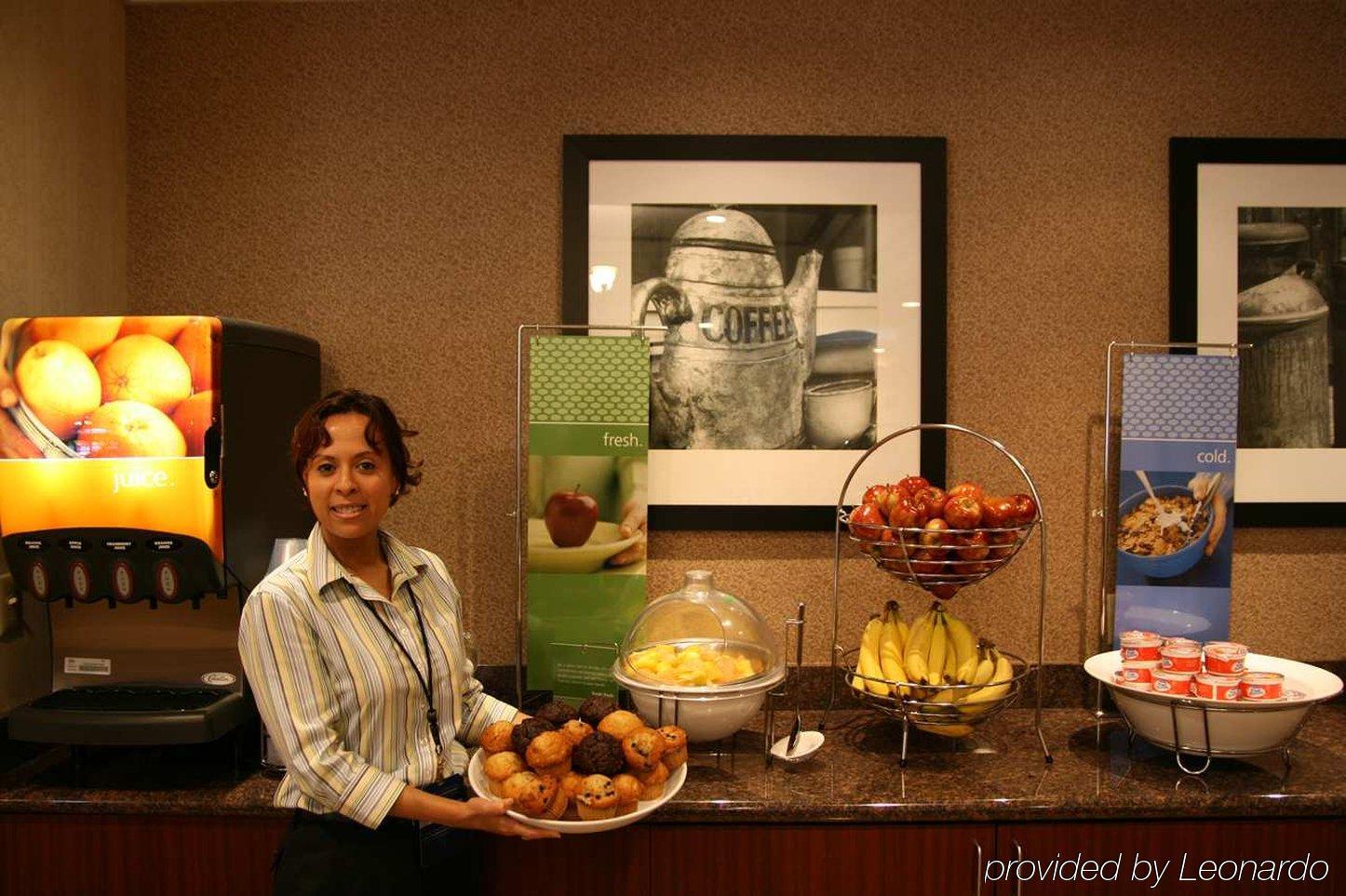 Hampton Inn By Hilton Boston/Cambridge Restaurace fotografie